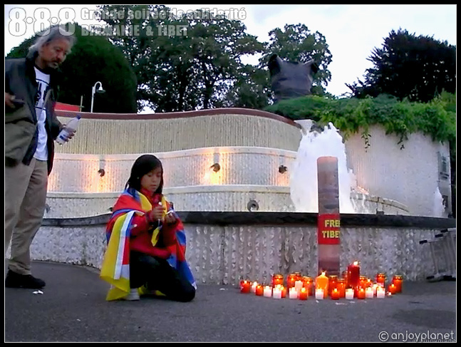 50-bougie-free-tibet